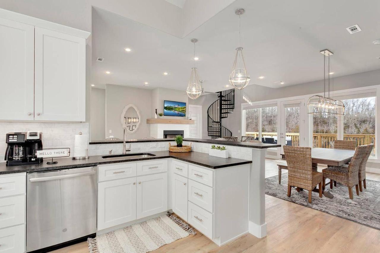 The Dogwood - 5Br - The Dogwood *New* Spring Discounts, On Lake Springdale Exterior photo